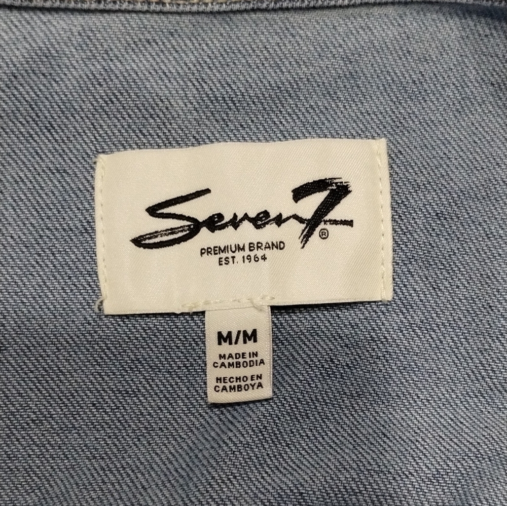 Classic Denim Jacket - Picture 9 of 10